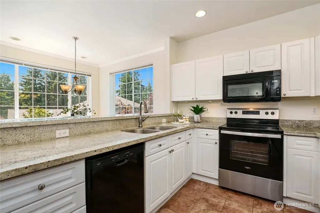 18606 NE 57th Street Redmond WA 98052