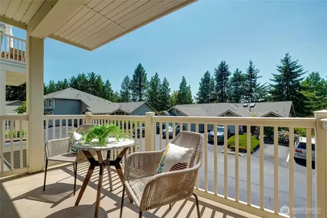 18606 NE 57th Street Redmond WA 98052