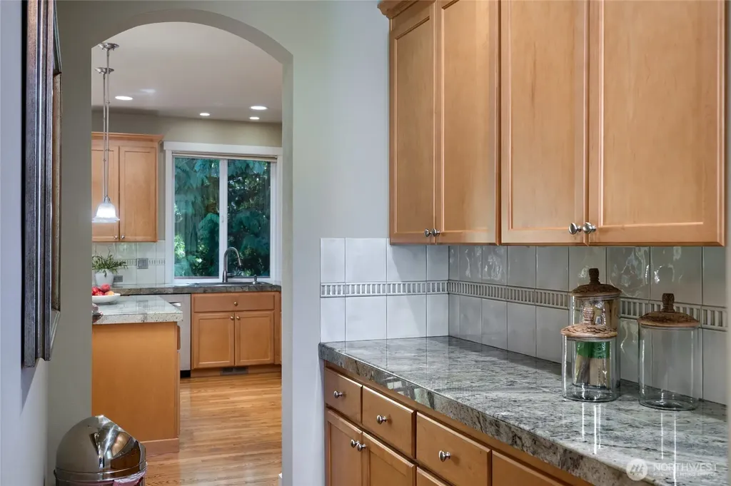 4702 Parkview Lane Mount Vernon WA 98274