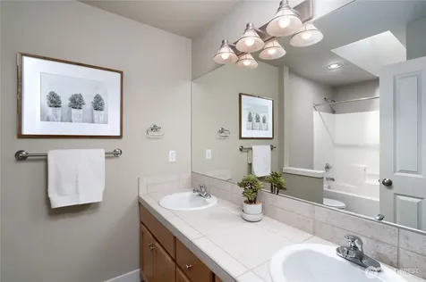 4702 Parkview Lane Mount Vernon WA 98274
