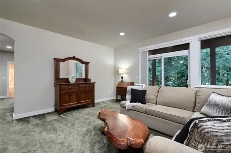 4702 Parkview Lane Mount Vernon WA 98274