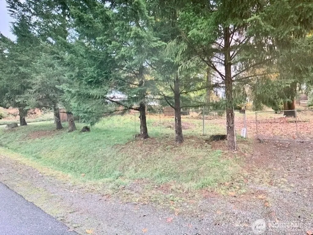21422 184th Avenue SE Renton WA 98058