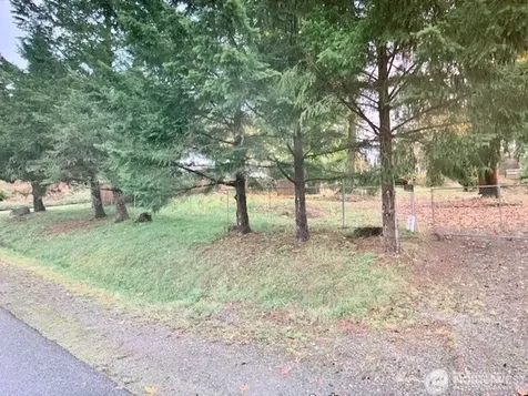 21422 184th Avenue SE Renton WA 98058