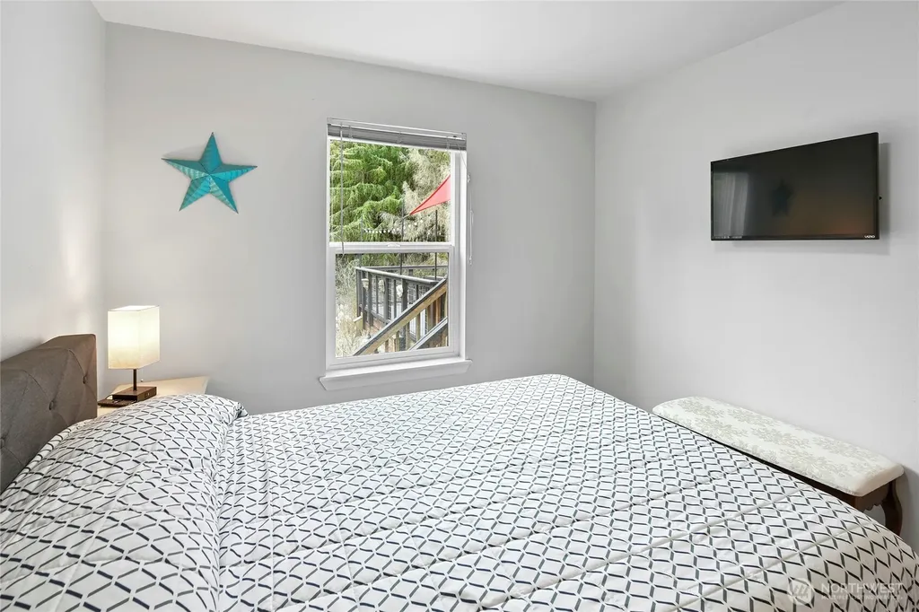 262 Margaret Street Port Ludlow WA 98365