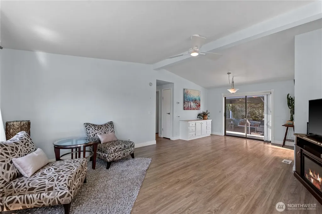 1306 Glacier Place Wenatchee WA 98801