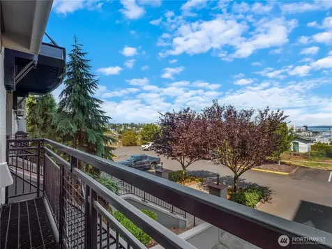320 E 32nd Street Tacoma WA 98404