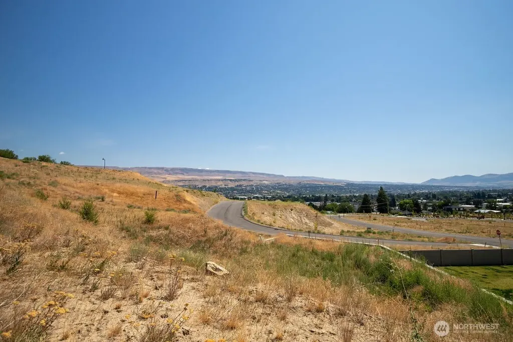 0 Lot 4 Farmstead Lane Wenatchee WA 98801