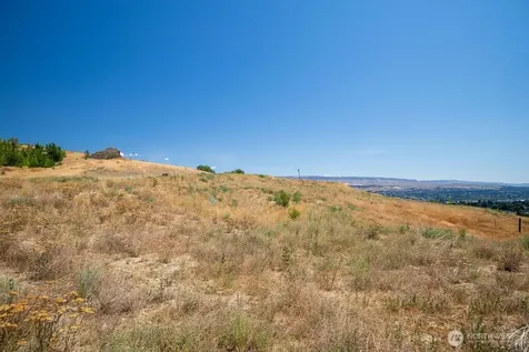 0 Lot 4 Farmstead Lane Wenatchee WA 98801