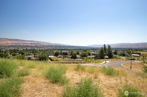 0 Lot 4 Farmstead Lane Wenatchee WA 98801