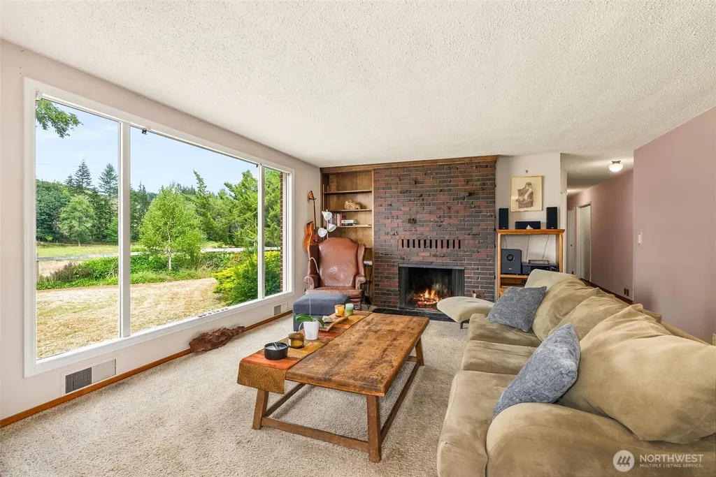 627 Wynoochee Valley Road Montesano WA 98563