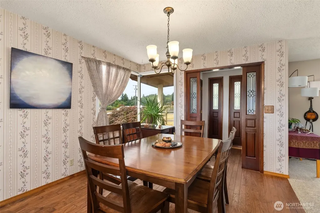 627 Wynoochee Valley Road Montesano WA 98563