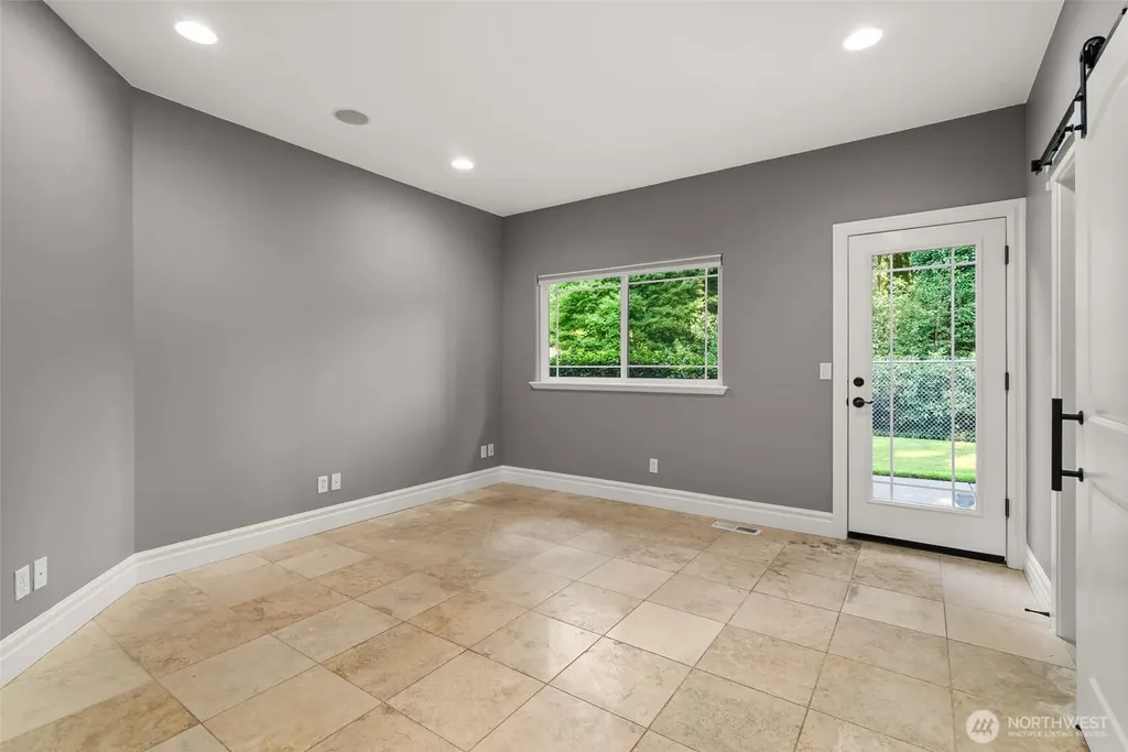 2609 Country Club Court NW Olympia WA 98502