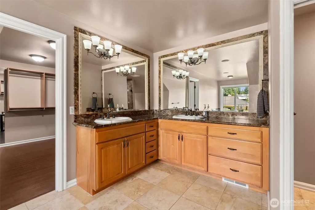 2609 Country Club Court NW Olympia WA 98502