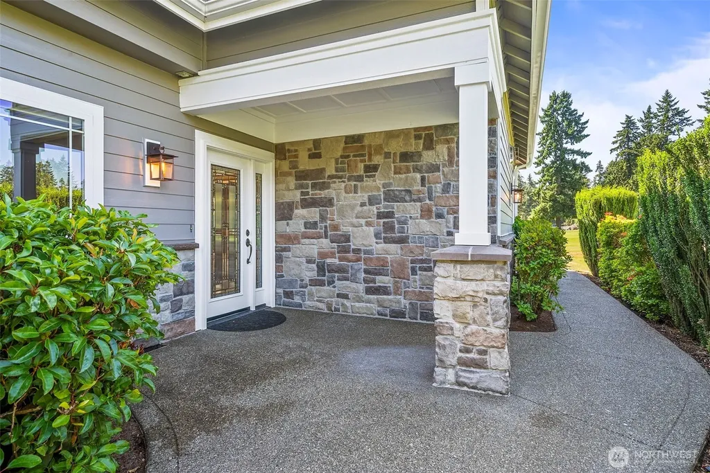 2609 Country Club Court NW Olympia WA 98502