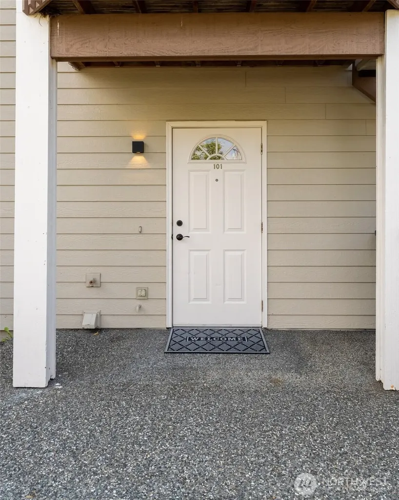 3374 Southbend Place Bellingham WA 98226