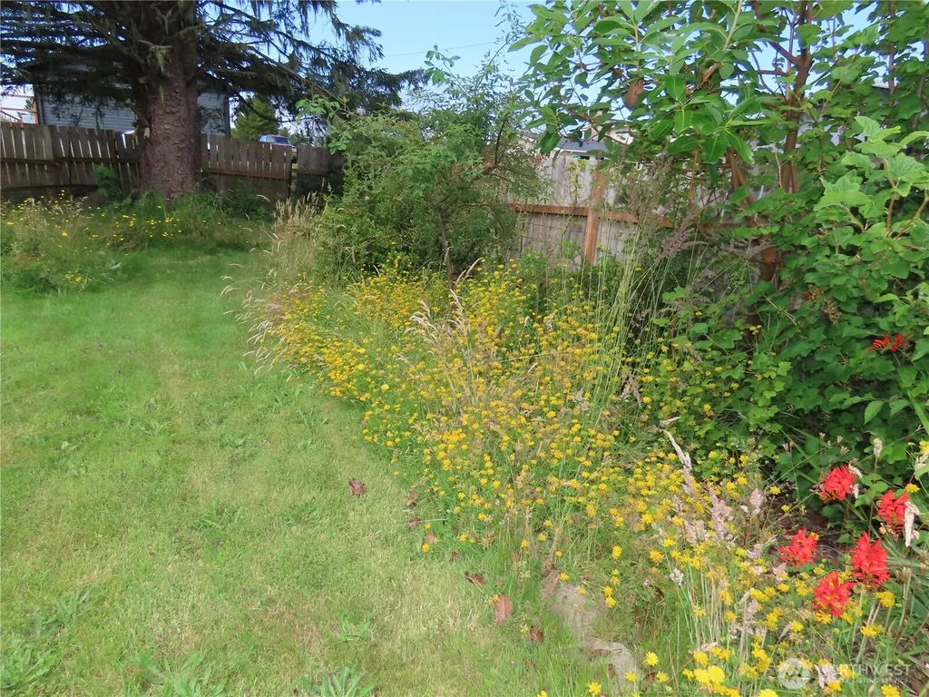 845 Schmid Road Grayland WA 98547