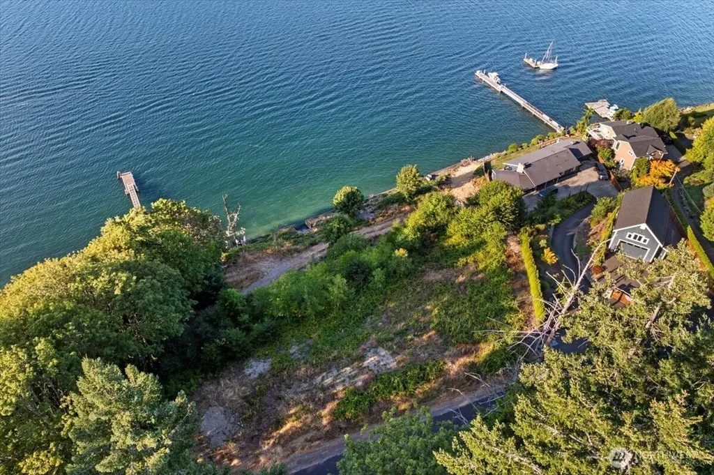 115 Bella Bella Drive Fox Island WA 98333