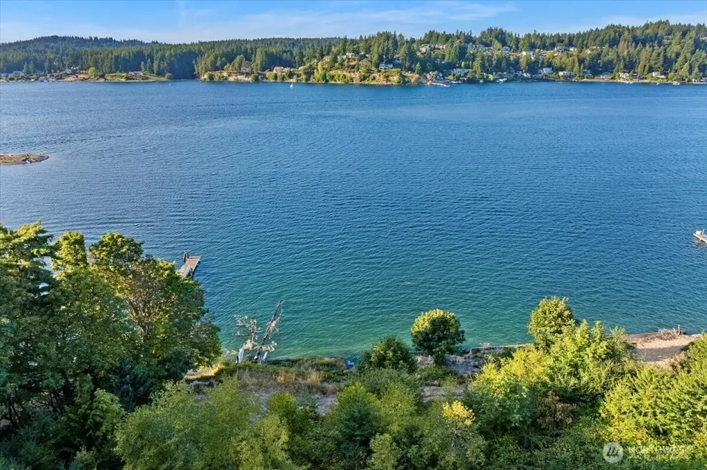 115 Bella Bella Drive Fox Island WA 98333