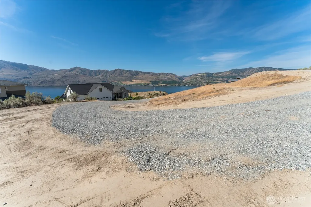 101 Lake Ridge Drive Chelan WA 98816