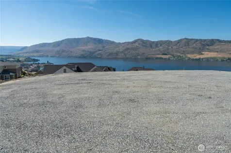101 Lake Ridge Drive Chelan WA 98816