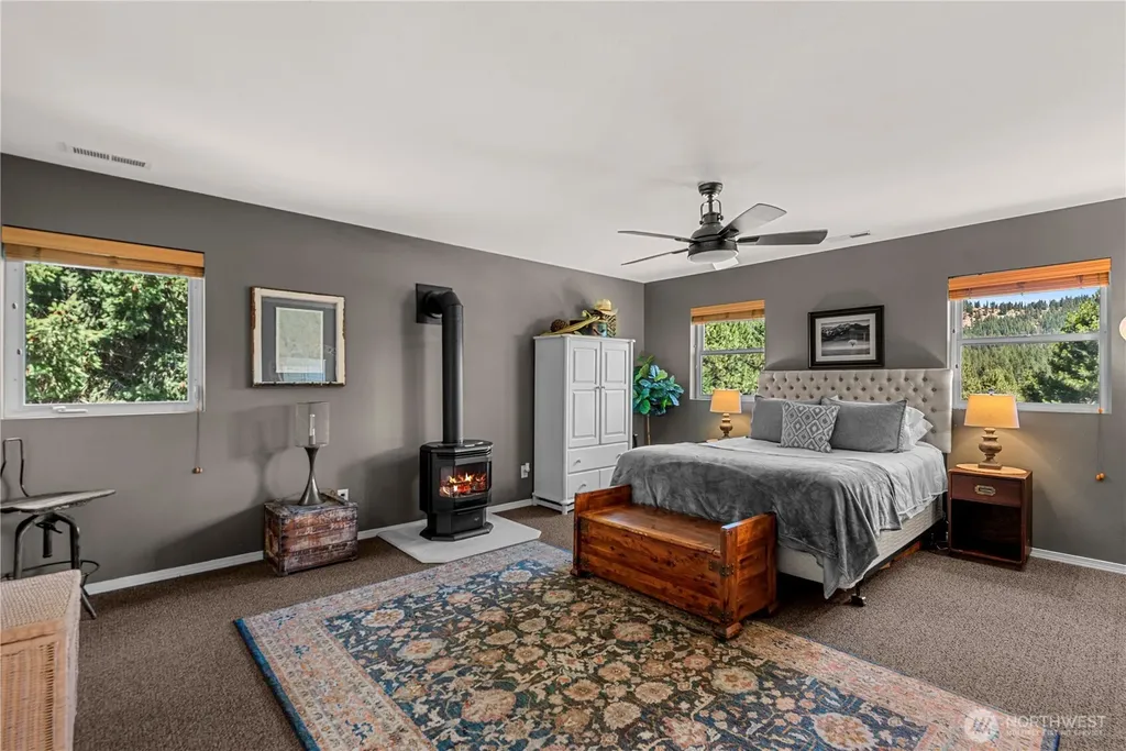 17558 River Road Leavenworth WA 98826