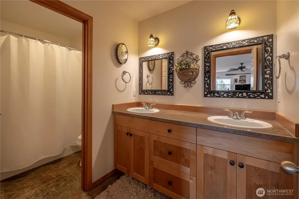 17558 River Road Leavenworth WA 98826