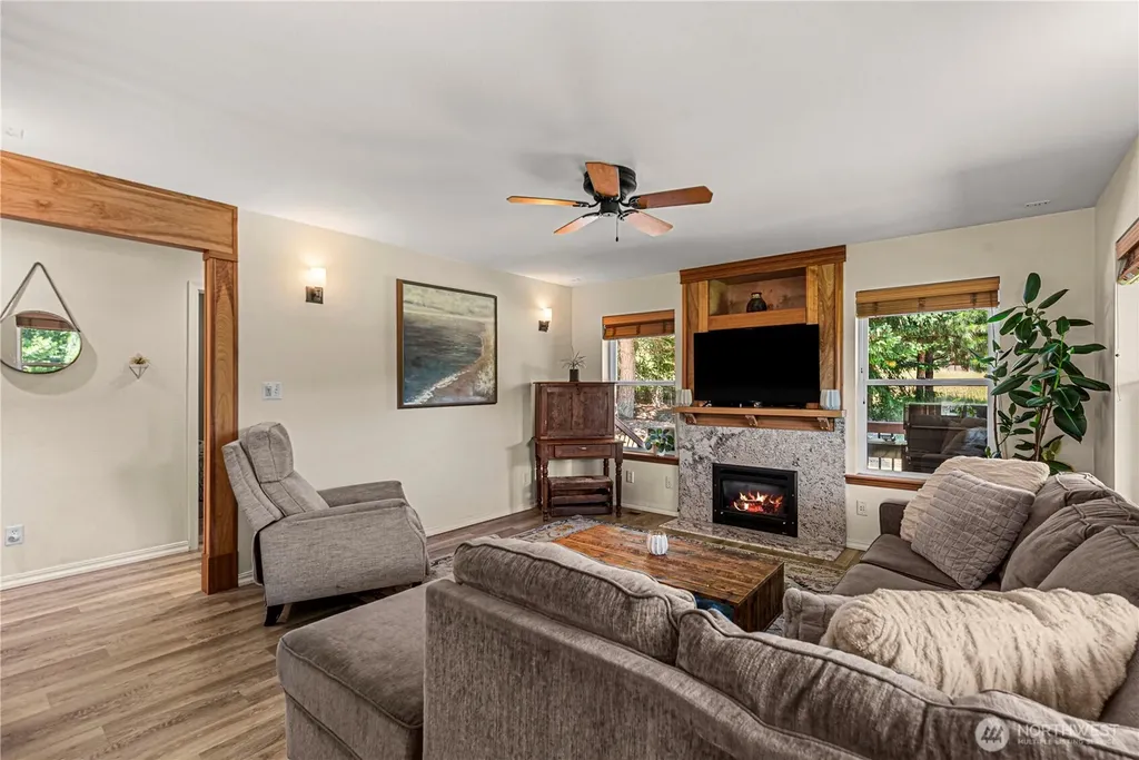 17558 River Road Leavenworth WA 98826