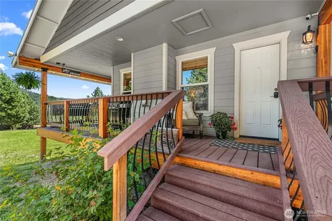 17558 River Road Leavenworth WA 98826