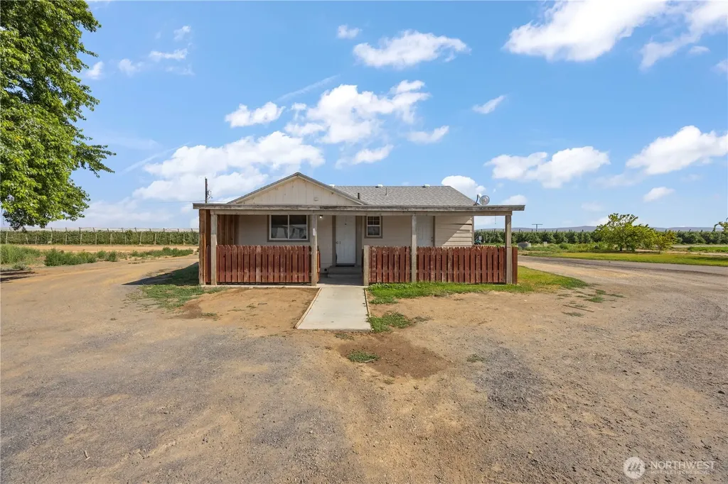 19527 Road 10.5 NW Quincy WA 98848