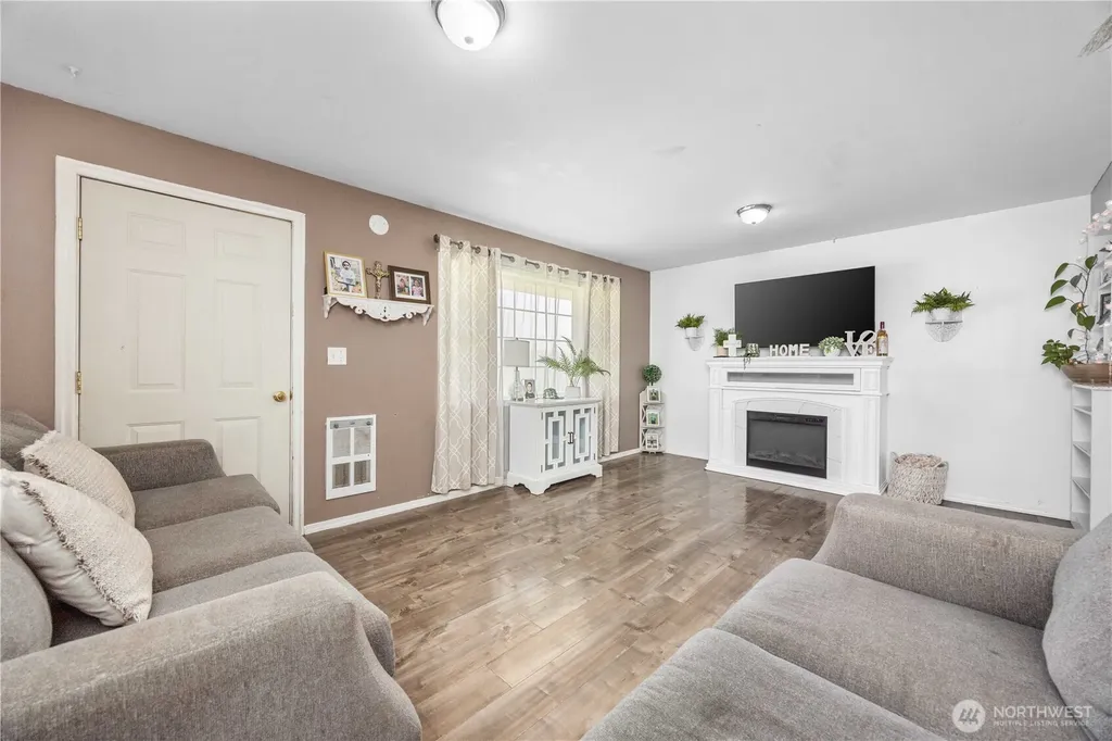 19527 Road 10.5 NW Quincy WA 98848