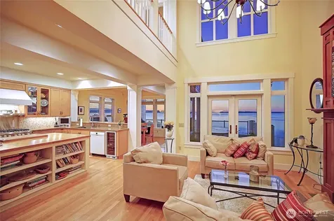211 N Sunset Camano Island WA 98282