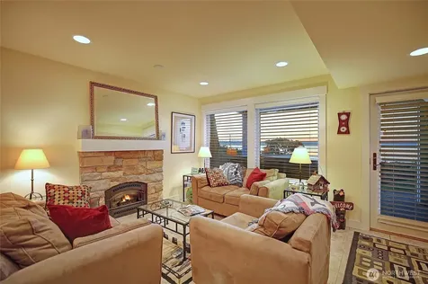 211 N Sunset Camano Island WA 98282