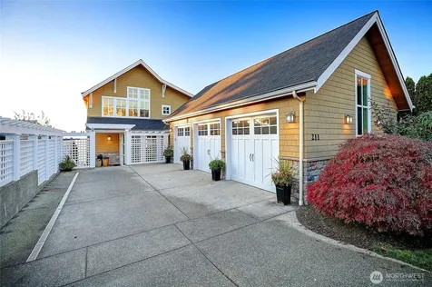 211 N Sunset Camano Island WA 98282