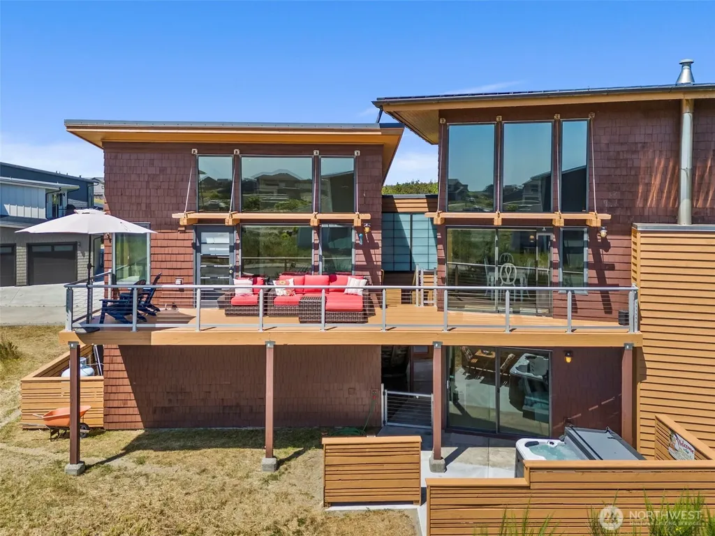1505 Wild Rose Lane Westport WA 98595