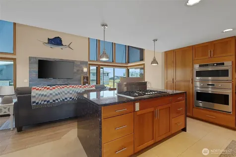 1505 Wild Rose Lane Westport WA 98595