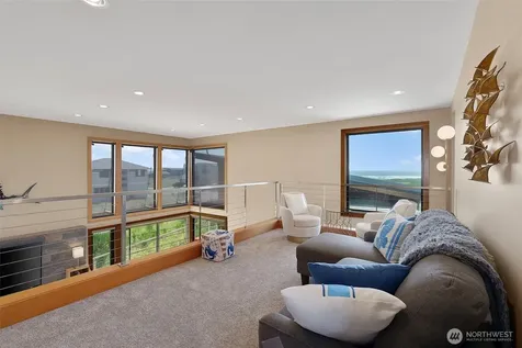 1505 Wild Rose Lane Westport WA 98595