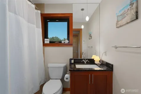 1505 Wild Rose Lane Westport WA 98595