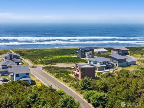 1505 Wild Rose Lane Westport WA 98595