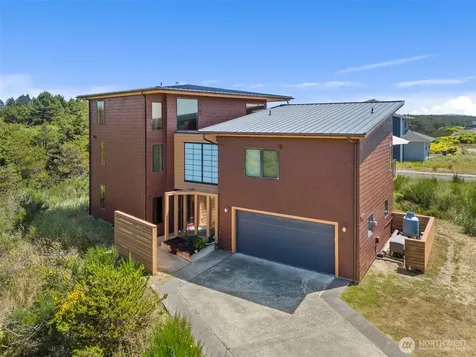 1505 Wild Rose Lane Westport WA 98595