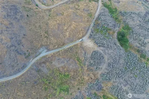 111 Eaglebluff Oroville WA 98844