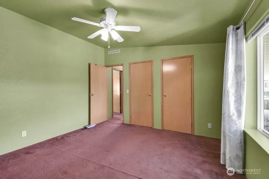 1630 Kimberly Avenue Enumclaw WA 98022