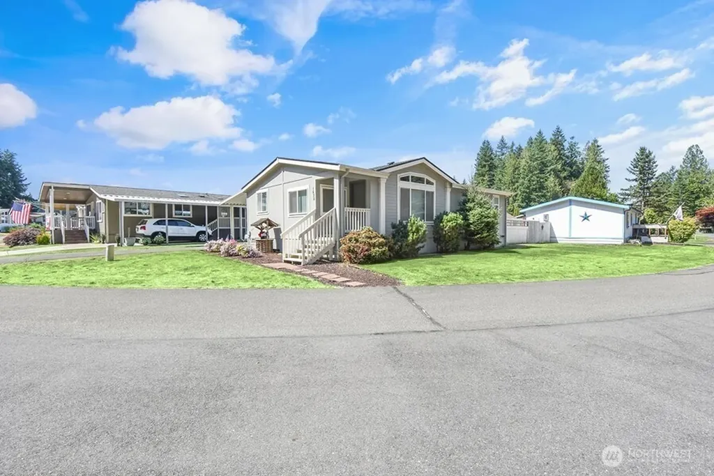1630 Kimberly Avenue Enumclaw WA 98022