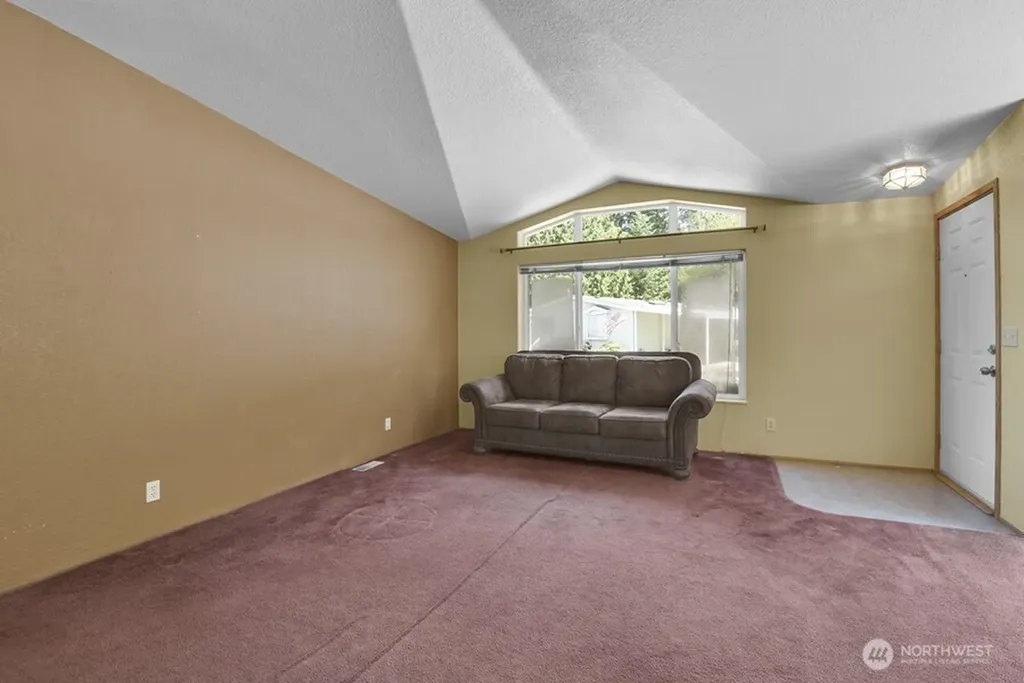 1630 Kimberly Avenue Enumclaw WA 98022