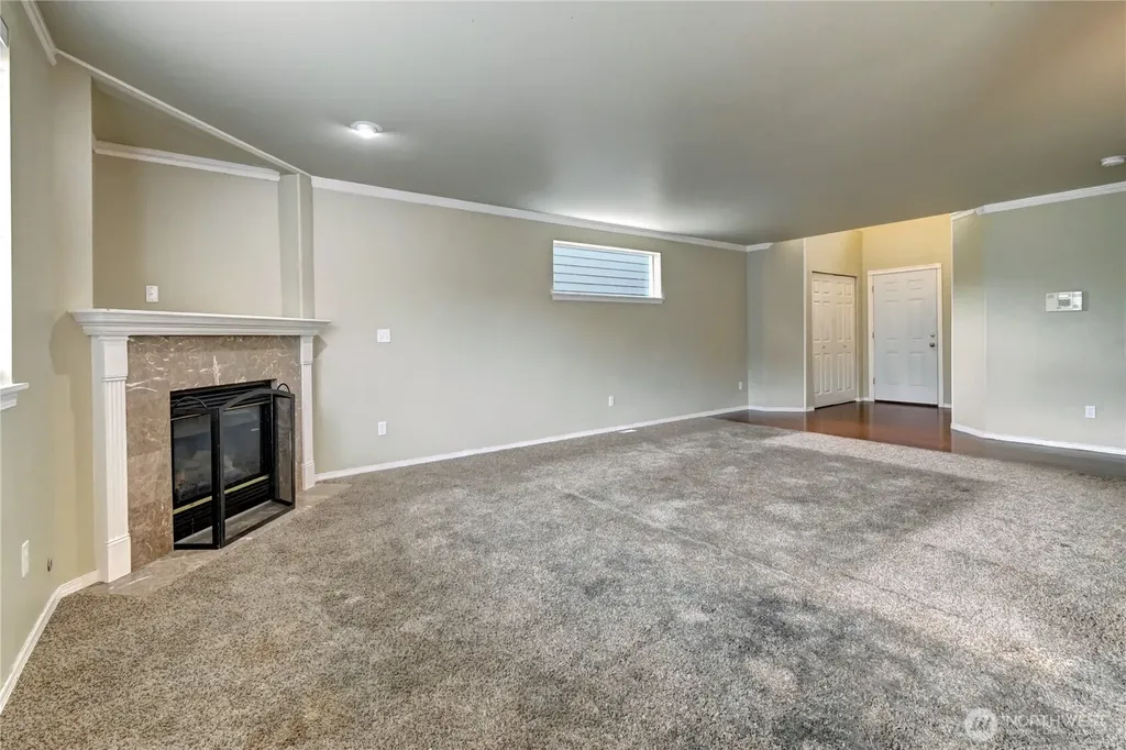 16127 SE 256th Place Covington WA 98042
