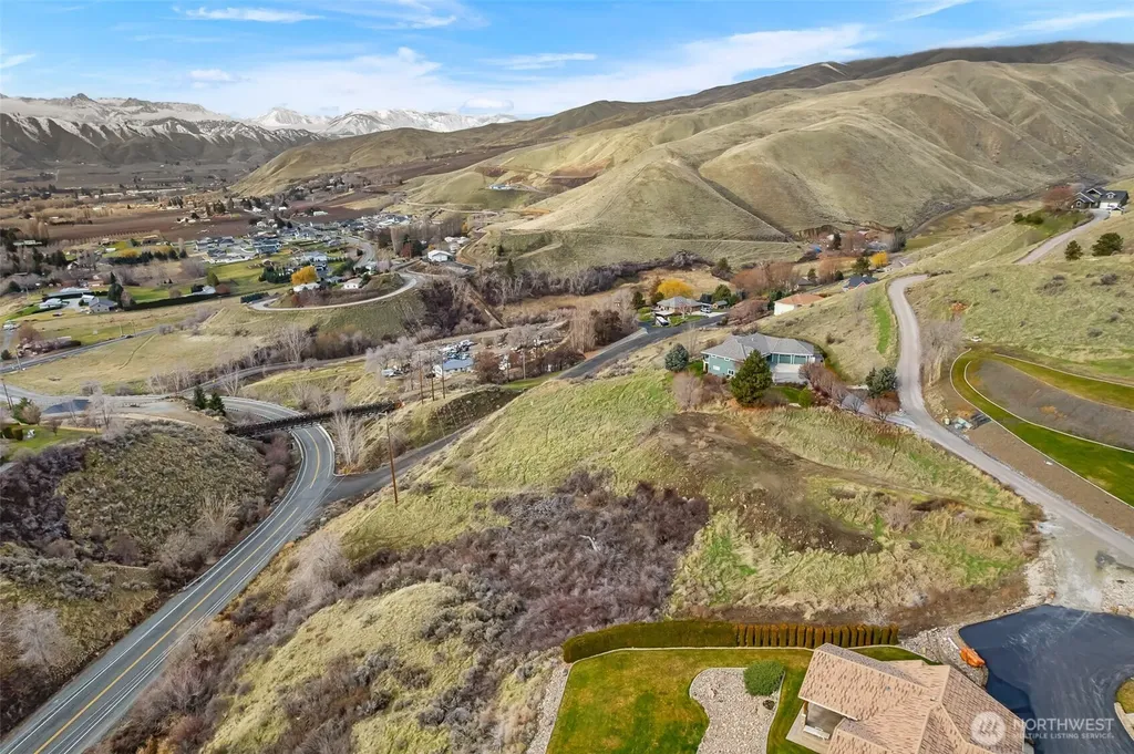 1395 Mountain Vista Wenatchee WA 98801