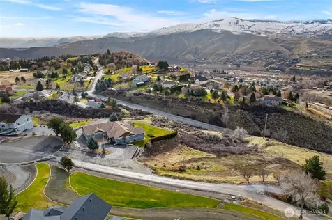 1395 Mountain Vista Wenatchee WA 98801
