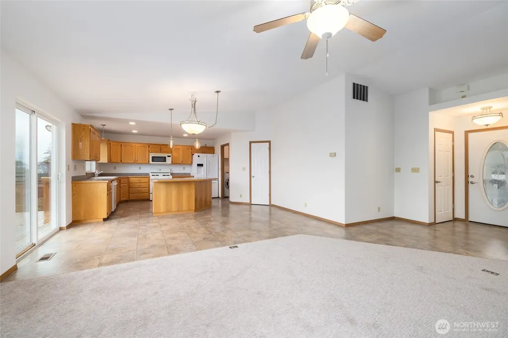 539 Birch Street Oak Harbor WA 98277