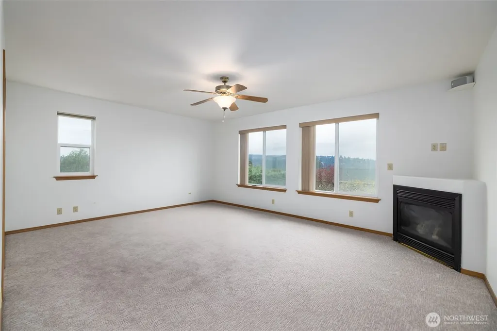 539 Birch Street Oak Harbor WA 98277