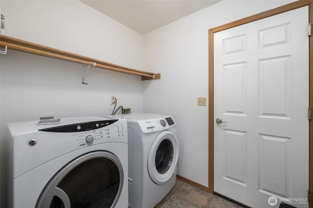 539 Birch Street Oak Harbor WA 98277