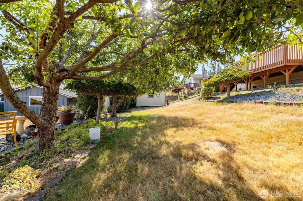 539 Birch Street Oak Harbor WA 98277